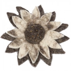 Grosse broche fleur laine bouillie femme enfant tournesol gris