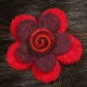 Prendedor pelo nina clip flor lana fieltro espiral rojo
